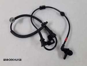 Gebruikte ABS Sensor Kia Rio III (UB) 1.2 CVVT 16V Prijs € 20,00 Margeregeling aangeboden door Autobedrijf Broekhuis B.V.