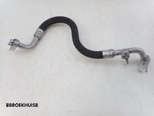 Gebruikte Airco Leiding Mercedes C (W205) C-300de 2.0 Turbo 16V Prijs € 25,00 Margeregeling aangeboden door Autobedrijf Broekhuis B.V.