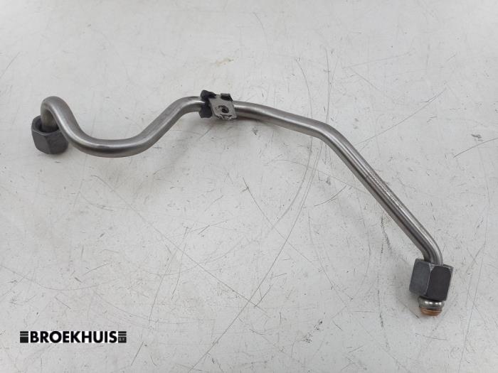 Gebruikte Brandstofleiding Skoda Octavia Combi (5EAC) 1.5 TSI Evo 16V Prijs € 20,00 Margeregeling aangeboden door Autobedrijf Broekhuis B.V.