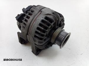 Gebruikte Dynamo Opel Zafira (M75) 1.8 16V Ecotec Prijs € 25,00 Margeregeling aangeboden door Autobedrijf Broekhuis B.V.