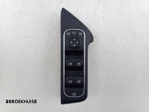 Gebruikte Raam schakelaar elektrisch Mercedes EQA (N243) 250+ 71 kWh Prijs € 60,00 Margeregeling aangeboden door Autobedrijf Broekhuis B.V.