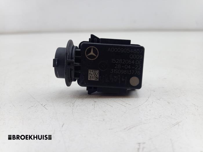 Gebruikte Nox sensor Mercedes EQA (N243) 250+ 71 kWh Prijs € 20,00 Margeregeling aangeboden door Autobedrijf Broekhuis B.V.