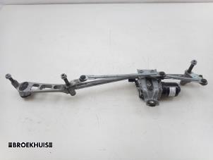 Gebruikte Ruitenwismotor + Mechaniek Mercedes EQA (N243) 250+ 71 kWh Prijs € 95,00 Margeregeling aangeboden door Autobedrijf Broekhuis B.V.