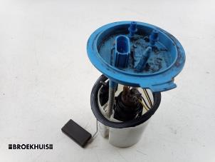 Gebruikte Tank element Pomp Volkswagen Golf V (1K1) 1.4 TSI 122 16V Prijs € 15,00 Margeregeling aangeboden door Autobedrijf Broekhuis B.V.