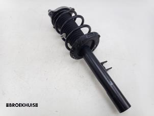 Gebruikte Mac Phersonpoot rechts-voor Mercedes EQA (N243) 250+ 71 kWh Prijs € 250,00 Margeregeling aangeboden door Autobedrijf Broekhuis B.V.