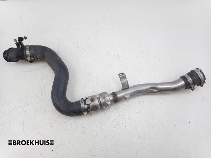 Gebruikte Intercooler Buis Landrover Range Rover Sport (LW) 3.0 TDV6 Prijs € 60,00 Margeregeling aangeboden door Autobedrijf Broekhuis B.V.