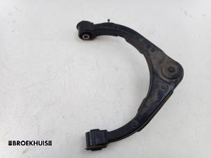 Gebruikte Draagarm rechts-voor Dodge 1500 Crew Cab (DS) 5.7 Hemi V8 4x4 Prijs € 181,50 Inclusief btw aangeboden door Autobedrijf Broekhuis B.V.