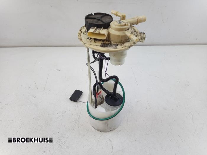 Gebruikte Tank element Pomp Dodge 1500 Crew Cab (DS) 5.7 Hemi V8 4x4 Prijs € 423,50 Inclusief btw aangeboden door Autobedrijf Broekhuis B.V.