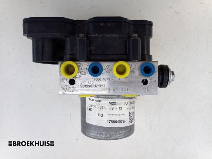 Gebruikte ABS Pomp Renault Master III (EV/HV/UV/VA/VB/VD/VF/VG/VJ) 2.3 dCi 145 16V FWD Prijs € 242,00 Inclusief btw aangeboden door Autobedrijf Broekhuis B.V.