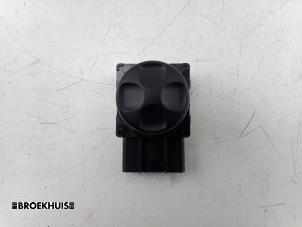 Gebruikte Stoelverstellings Schakelaar Dodge 1500 Crew Cab (DS) 5.7 Hemi V8 4x4 Prijs € 30,25 Inclusief btw aangeboden door Autobedrijf Broekhuis B.V.