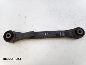 Gebruikte Triangel rechts-achter Dodge 1500 Crew Cab (DS) 5.7 Hemi V8 4x4 Prijs € 121,00 Inclusief btw aangeboden door Autobedrijf Broekhuis B.V.