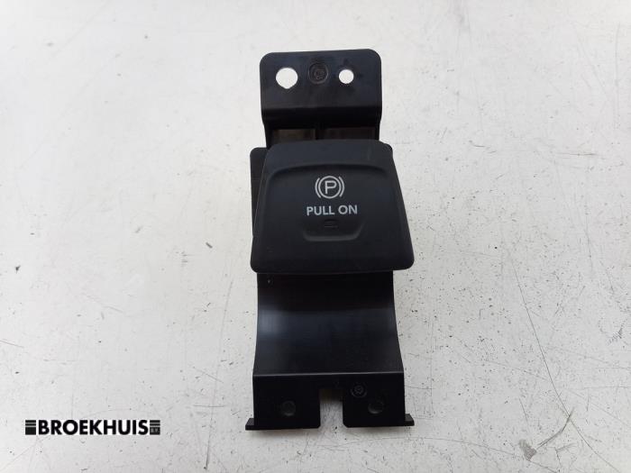 Gebruikte Handrem schakelaar Dodge 1500 Crew Cab (DS) 5.7 Hemi V8 4x4 Prijs € 36,30 Inclusief btw aangeboden door Autobedrijf Broekhuis B.V.