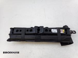 Gebruikte Krik Dodge 1500 Crew Cab (DS) 5.7 Hemi V8 4x4 Prijs € 90,75 Inclusief btw aangeboden door Autobedrijf Broekhuis B.V.