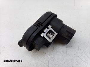 Gebruikte Stekker Dodge 1500 Crew Cab (DS) 5.7 Hemi V8 4x4 Prijs € 54,45 Inclusief btw aangeboden door Autobedrijf Broekhuis B.V.