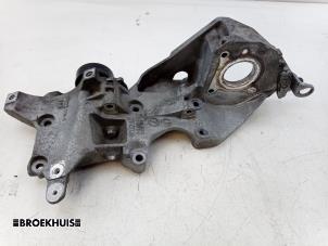 Gebruikte Dynamosteun boven Seat Altea (5P1) 1.6 TDI 105 Prijs op aanvraag aangeboden door Autobedrijf Broekhuis B.V.