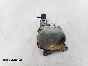 Gebruikte Videpomp (Diesel) Renault Trafic (1FL/2FL/3FL/4FL) 2.0 dCi 16V 130 Prijs € 121,00 Inclusief btw aangeboden door Autobedrijf Broekhuis B.V.