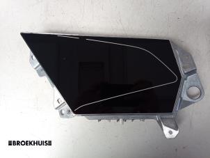 Gebruikte Display Interieur Audi E-tron (GEN) 55 quattro Prijs € 500,00 Margeregeling aangeboden door Autobedrijf Broekhuis B.V.