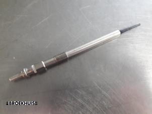 Gebruikte Gloeikaars Volvo V70 (BW) 2.4 D5 20V 215 AWD Autom. Prijs € 15,00 Margeregeling aangeboden door Autobedrijf Broekhuis B.V.