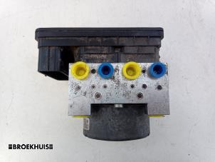 Gebruikte ABS Pomp Peugeot 208 I (CA/CC/CK/CL) 1.6 Blue HDi 100 Prijs € 140,00 Margeregeling aangeboden door Autobedrijf Broekhuis B.V.