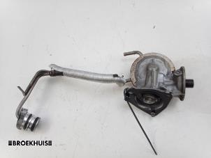 Gebruikte Oliefilterhuis Suzuki Swift (ZA/ZC/ZD) 1.6 Sport VVT 16V Prijs € 75,00 Margeregeling aangeboden door Autobedrijf Broekhuis B.V.