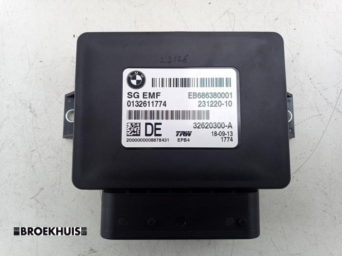 Gebruikte Handrem Module BMW 5 serie Touring (F11) 520d 16V Prijs € 50,00 Margeregeling aangeboden door Autobedrijf Broekhuis B.V.
