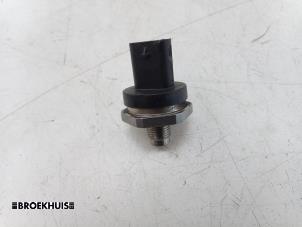 Gebruikte Brandstofdruk sensor BMW 4 serie Gran Coupe (F36) 420i 2.0 TwinPower Turbo 16V Prijs € 30,00 Margeregeling aangeboden door Autobedrijf Broekhuis B.V.
