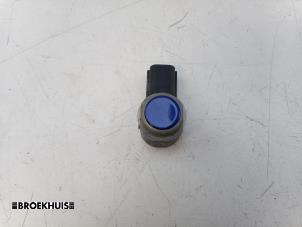 Gebruikte Parkeersensor Ford C-Max (DXA) 1.0 Ti-VCT EcoBoost 12V 125 Prijs € 15,00 Margeregeling aangeboden door Autobedrijf Broekhuis B.V.