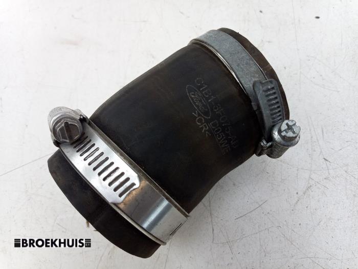 Gebruikte Intercooler Slang Ford C-Max (DXA) 1.0 Ti-VCT EcoBoost 12V 125 Prijs € 20,00 Margeregeling aangeboden door Autobedrijf Broekhuis B.V.