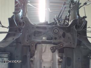 Gebruikte Subframe Seat Ateca (5FPX) 1.0 TSI 12V Prijs € 75,00 Margeregeling aangeboden door Autobedrijf Broekhuis B.V.