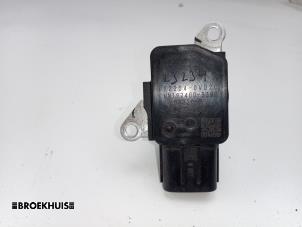 Gebruikte Luchtmassameter Toyota Yaris III (P13) 1.5 16V Hybrid Prijs € 15,00 Margeregeling aangeboden door Autobedrijf Broekhuis B.V.