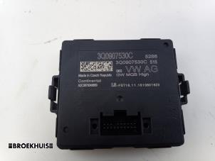 Gebruikte Gateway module Seat Ateca (5FPX) 1.0 TSI 12V Prijs € 40,00 Margeregeling aangeboden door Autobedrijf Broekhuis B.V.