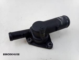 Gebruikte Thermostaathuis Dacia Sandero I (BS) 1.2 16V Prijs € 20,00 Margeregeling aangeboden door Autobedrijf Broekhuis B.V.