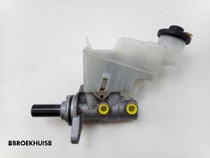 Gebruikte Hoofdremcilinder Toyota Verso S 1.33 16V Dual VVT-I Prijs € 50,00 Margeregeling aangeboden door Autobedrijf Broekhuis B.V.
