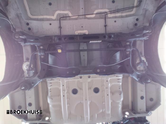 Gebruikte Subframe Kia Niro II (SG2) e-Niro 64.8 kWh Prijs € 250,00 Margeregeling aangeboden door Autobedrijf Broekhuis B.V.