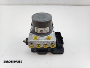 Gebruikte ABS Pomp Toyota ProAce 1.6 D-4D 115 16V Worker Prijs € 96,80 Inclusief btw aangeboden door Autobedrijf Broekhuis B.V.