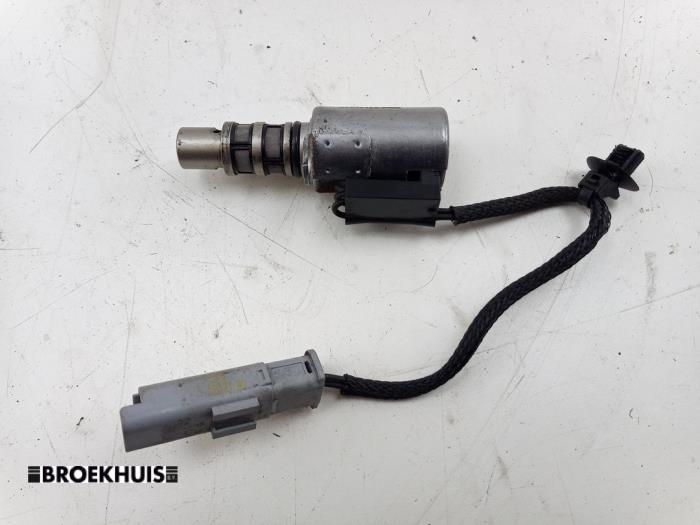 Gebruikte Oliedruk Schakelaar Opel Astra L Sports Tourer (F4/FC/FN/FR) 1.5 Diesel 16V Prijs € 25,00 Margeregeling aangeboden door Autobedrijf Broekhuis B.V.