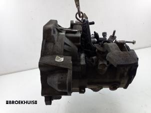 Gebruikte Versnellingsbak Volkswagen Caddy III (2KA,2KH,2CA,2CH) 1.9 TDI Prijs € 423,50 Inclusief btw aangeboden door Autobedrijf Broekhuis B.V.