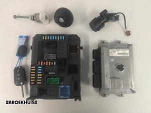 Gebruikte Computer Inspuit Peugeot 208 I (CA/CC/CK/CL) 1.2 Vti 12V PureTech 82 Prijs € 150,00 Margeregeling aangeboden door Autobedrijf Broekhuis B.V.