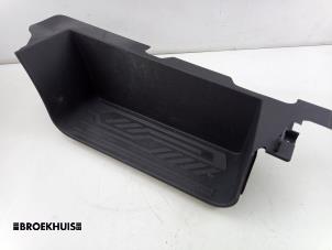 Gebruikte Voorinstap links Ford Transit Custom 2.0 TDCi 16V Eco Blue 105 Prijs € 60,50 Inclusief btw aangeboden door Autobedrijf Broekhuis B.V.