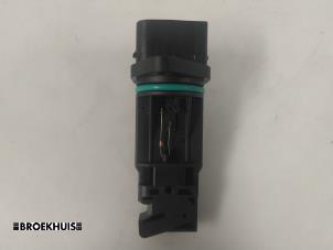 Gebruikte Luchtmassameter BMW 3 serie (E90) 318i 16V Prijs € 30,00 Margeregeling aangeboden door Autobedrijf Broekhuis B.V.