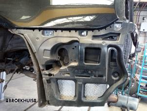 Gebruikte Bumpersteun links-achter BMW 3 serie (E90) 318i 16V Prijs € 25,00 Margeregeling aangeboden door Autobedrijf Broekhuis B.V.