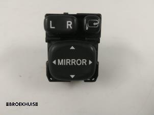 Gebruikte Schakelaar Spiegel Toyota Prius Plus (ZVW4) 1.8 Hybrid 16V Prijs € 15,00 Margeregeling aangeboden door Autobedrijf Broekhuis B.V.