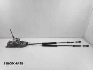 Gebruikte Schakelkabel Versnellingsbak Volkswagen Polo V (6R) 1.0 TSI 12V BlueMotion Prijs € 95,00 Margeregeling aangeboden door Autobedrijf Broekhuis B.V.