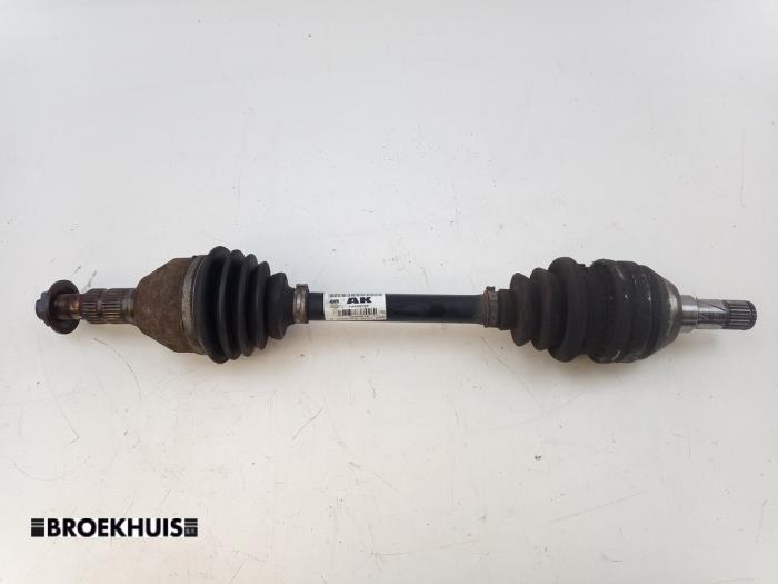 Gebruikte Steekas links-voor Opel Insignia Sports Tourer 1.8 16V Ecotec Prijs € 50,00 Margeregeling aangeboden door Autobedrijf Broekhuis B.V.