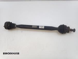 Gebruikte Homokineetas rechts-voor Seat Ibiza IV SC (6J1) 1.4 16V Prijs € 25,00 Margeregeling aangeboden door Autobedrijf Broekhuis B.V.