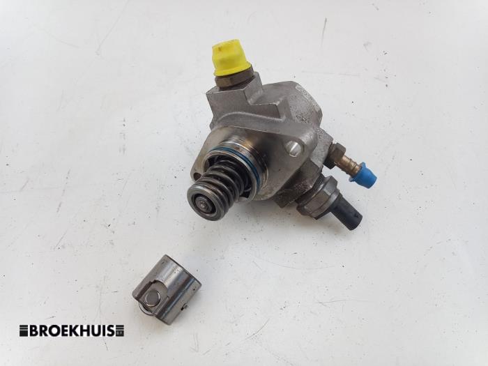 Gebruikte Brandstofpomp Mechanisch Volkswagen Golf VII (AUA) 1.0 TSI 12V BlueMotion Prijs € 50,00 Margeregeling aangeboden door Autobedrijf Broekhuis B.V.