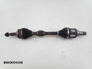 Gebruikte Homokineetas links-voor Toyota Prius (ZVW5) 1.8 16V Hybrid Prijs € 80,00 Margeregeling aangeboden door Autobedrijf Broekhuis B.V.