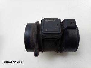 Gebruikte Luchtmassameter Renault Megane III Grandtour (KZ) 1.5 dCi 110 Prijs € 10,00 Margeregeling aangeboden door Autobedrijf Broekhuis B.V.