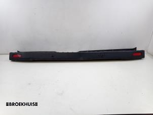 Gebruikte Bumperdeel midden-achter Ford Transit 2.0 TDCi 16V Eco Blue 130 RWD Prijs € 72,60 Inclusief btw aangeboden door Autobedrijf Broekhuis B.V.
