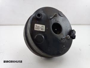 Gebruikte Rembekrachtiger Ford Transit 2.0 TDCi 16V Eco Blue 130 RWD Prijs € 60,50 Inclusief btw aangeboden door Autobedrijf Broekhuis B.V.